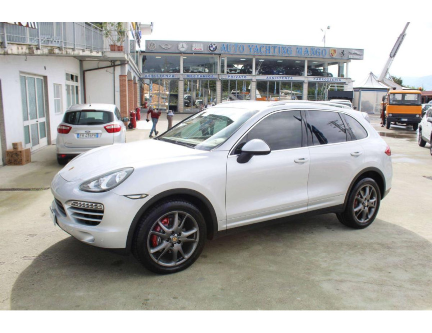 Porsche Cayenne 3.0 V6 tdi tiptronic Pari al nuovo