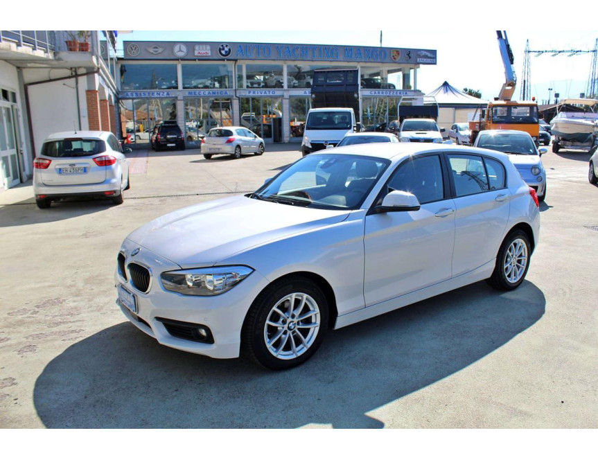 BMW 116 d 5p Sport auto Garanzia 12 mesi