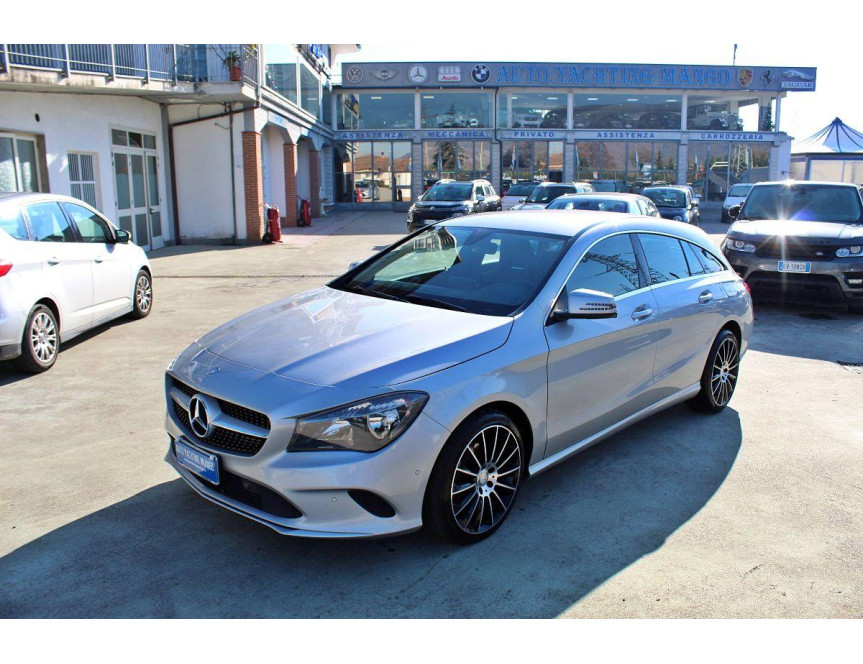 MERCEDES Classe CLA  Shooting Brake 180 d Executive auto FL