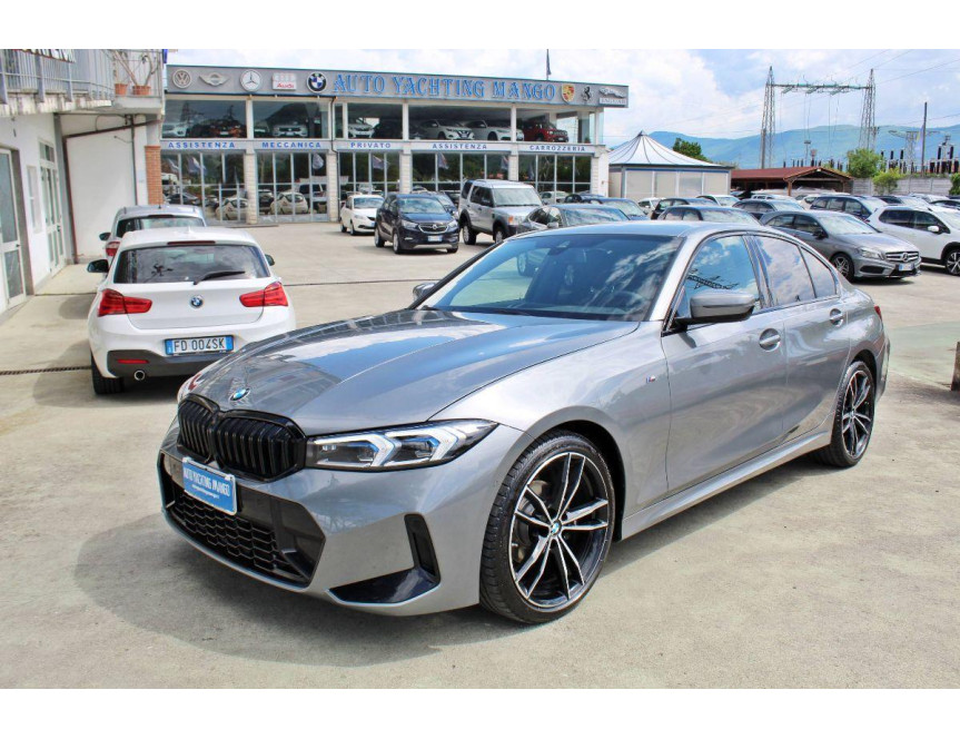 BMW - Serie 3 - 318i Msport