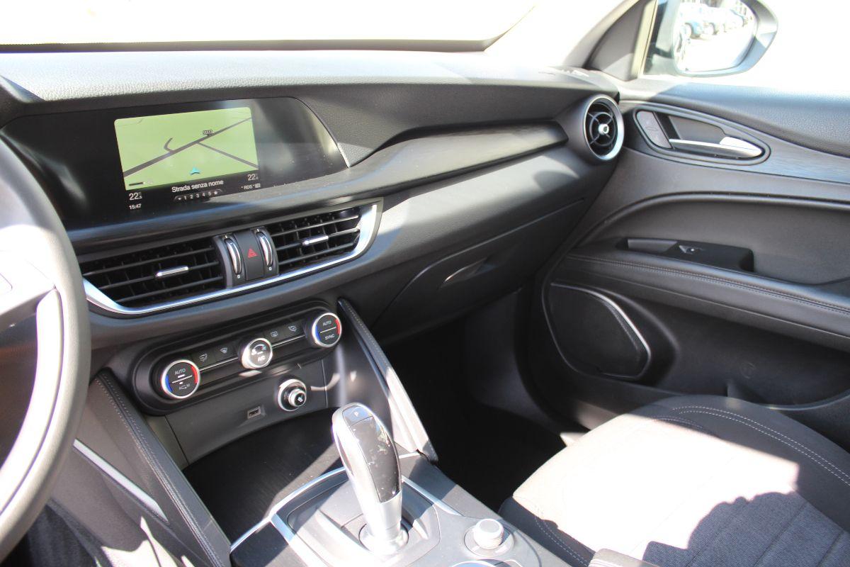 ALFA ROMEO Stelvio usata - foto 13 | Auto Yachting Mango Padula