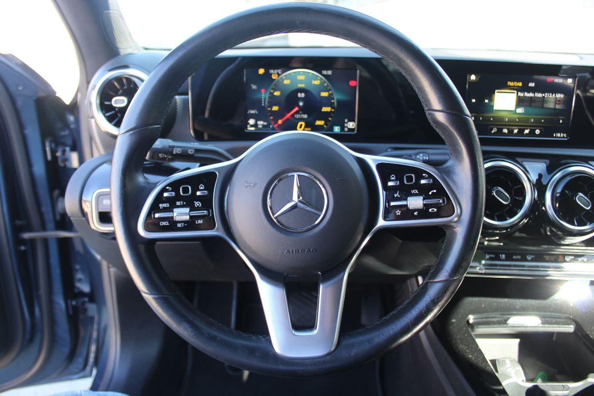 MERCEDES Classe A usata - foto 13 | Auto Yachting Mango Padula
