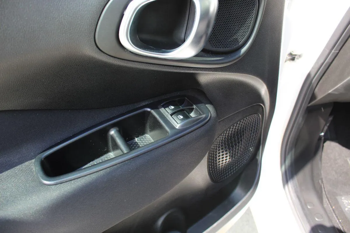 FIAT - 500 L - 1.3 MJT 95 CV Mirror