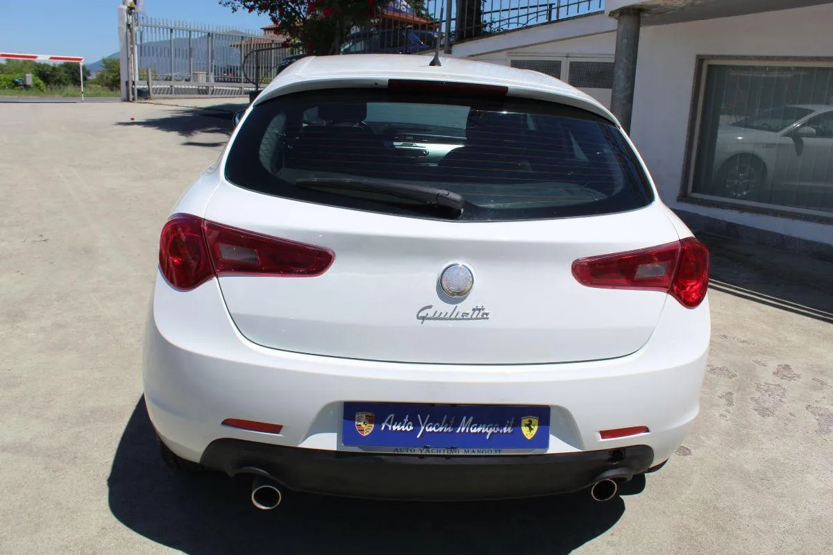 ALFA ROMEO - Giulietta - 2.0 JTDm-2 170 CV Distinctive