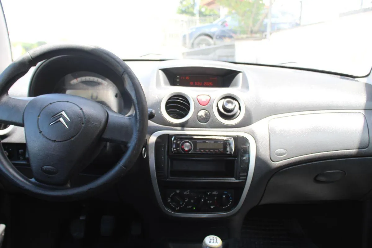 CITROEN - C3 - 1.4 Exclusive Style GPL