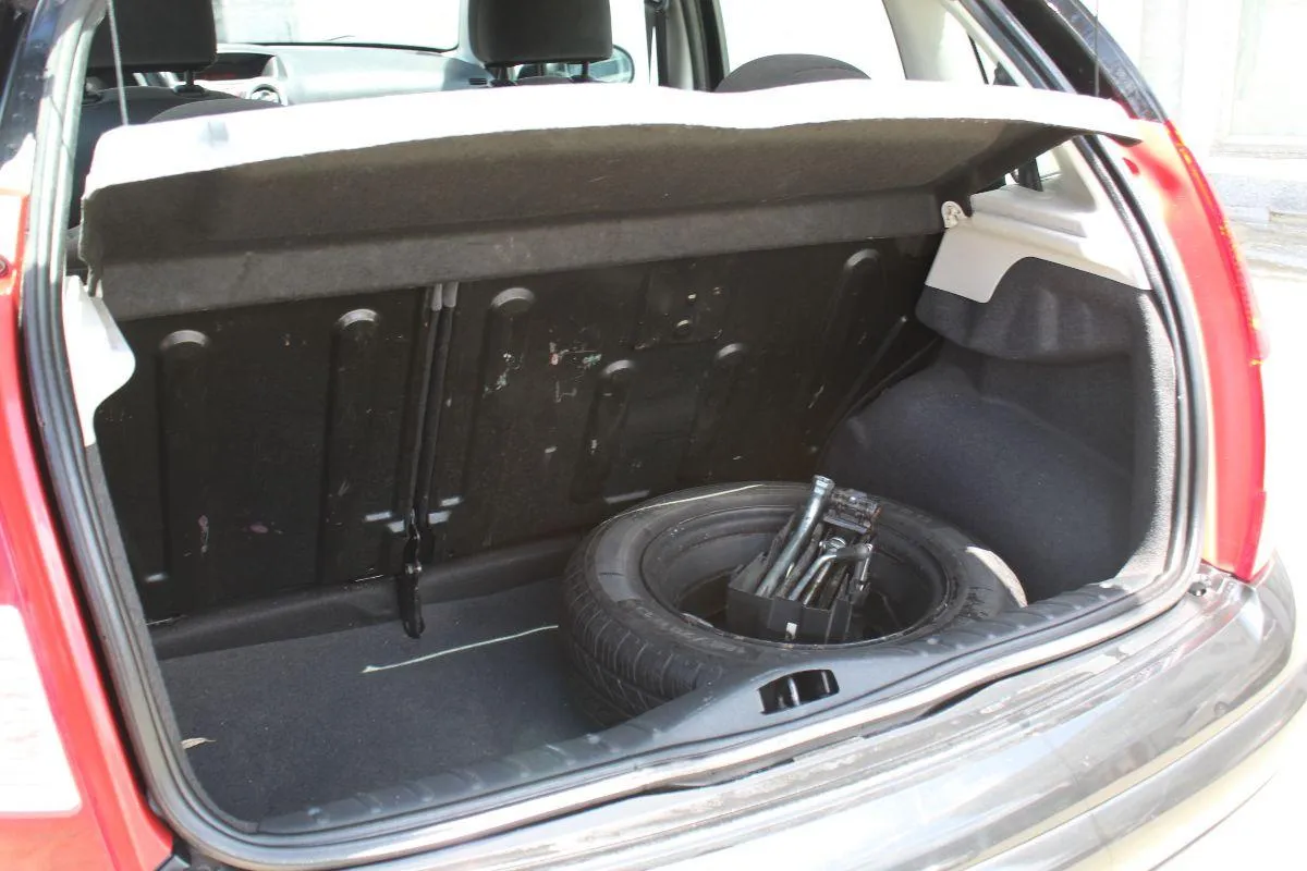 CITROEN - C3 - 1.4 Exclusive Style GPL