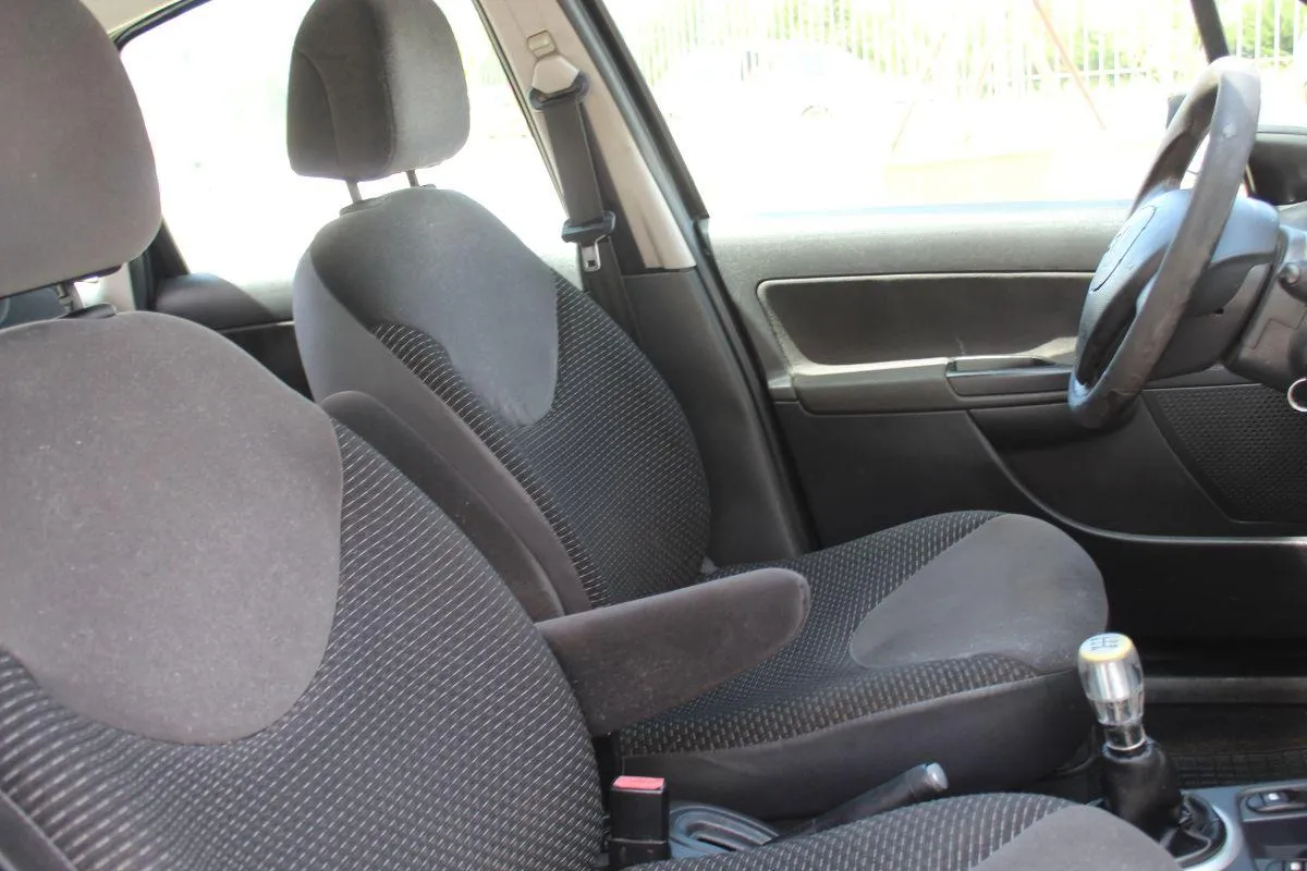CITROEN - C3 - 1.4 Exclusive Style GPL
