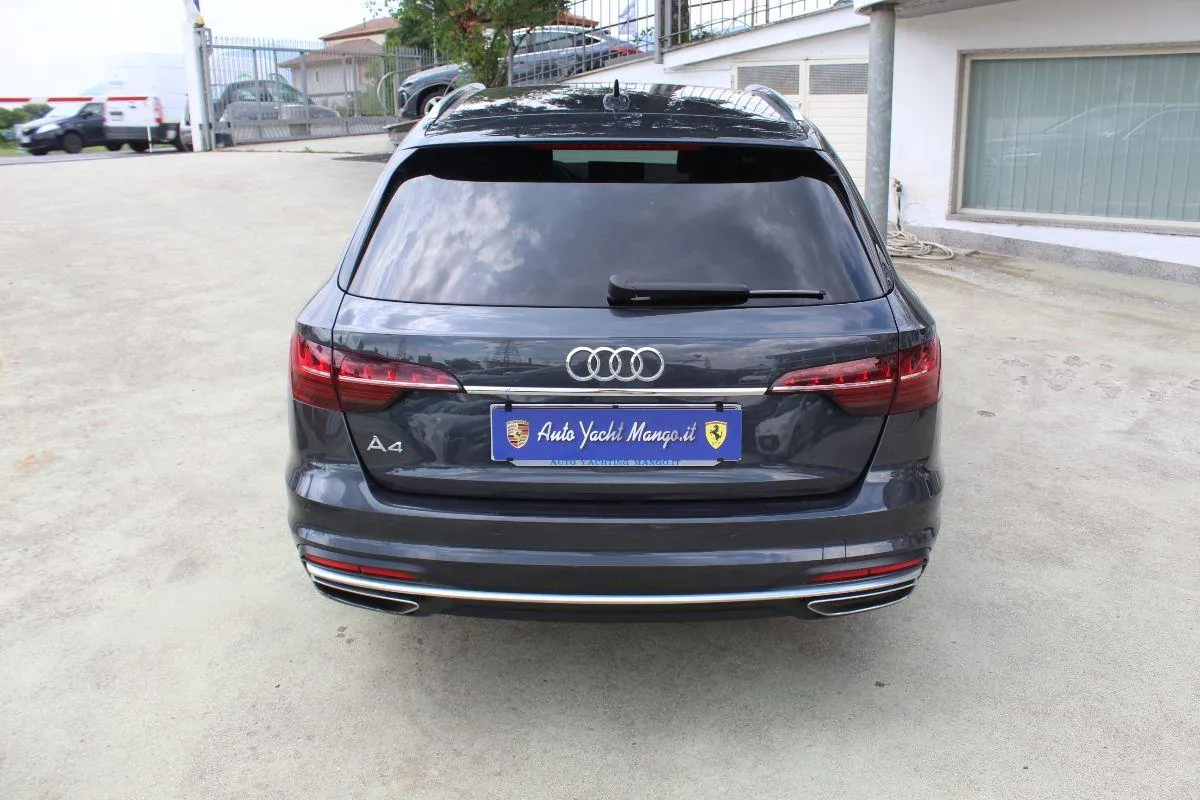 AUDI - A4 Avant - 35 TDI S tronic Business Sport