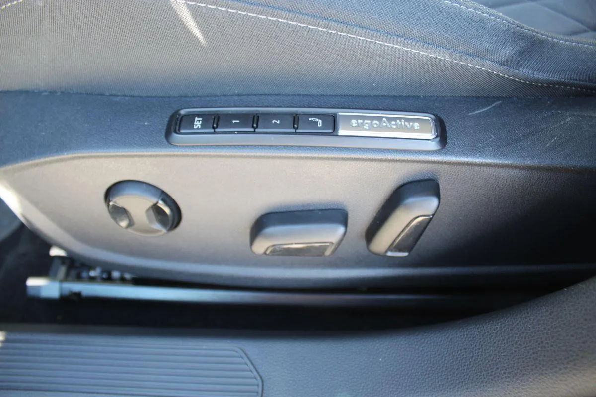 VOLKSWAGEN - Golf - VIII 2022 2.0 tdi  Style 115cv dsg