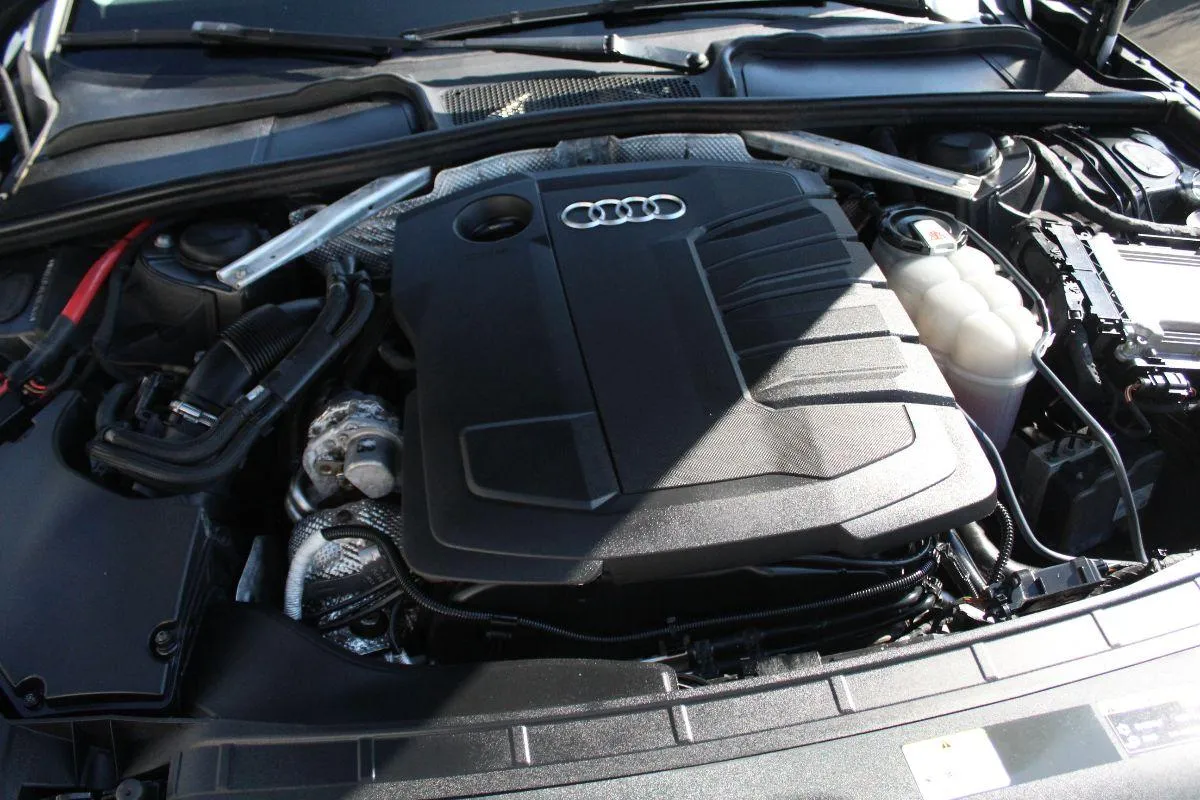 AUDI - A4 Avant - 35 TDI/163CV S tr. Business Adv