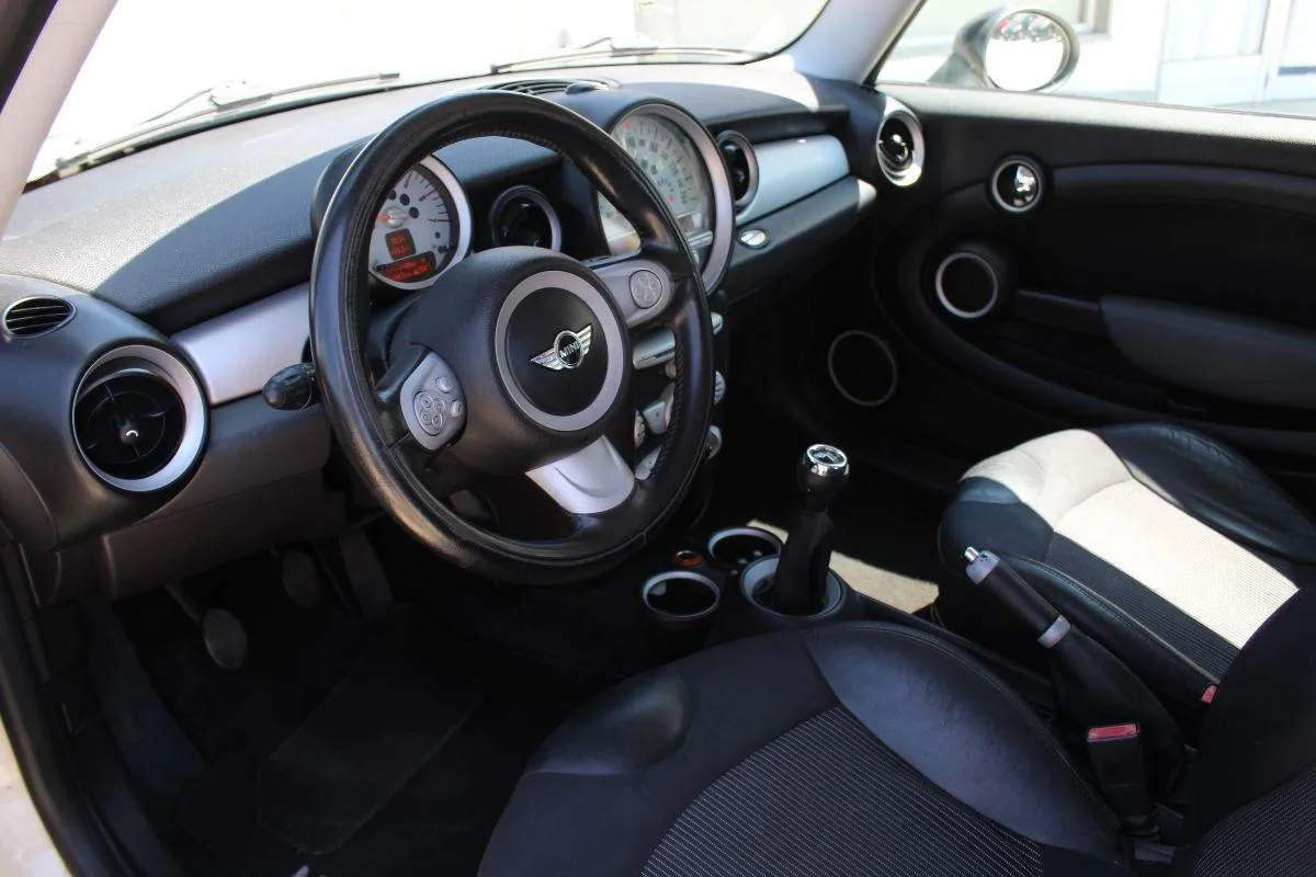 MINI - Mini - 1.6 16V Cooper D Chili