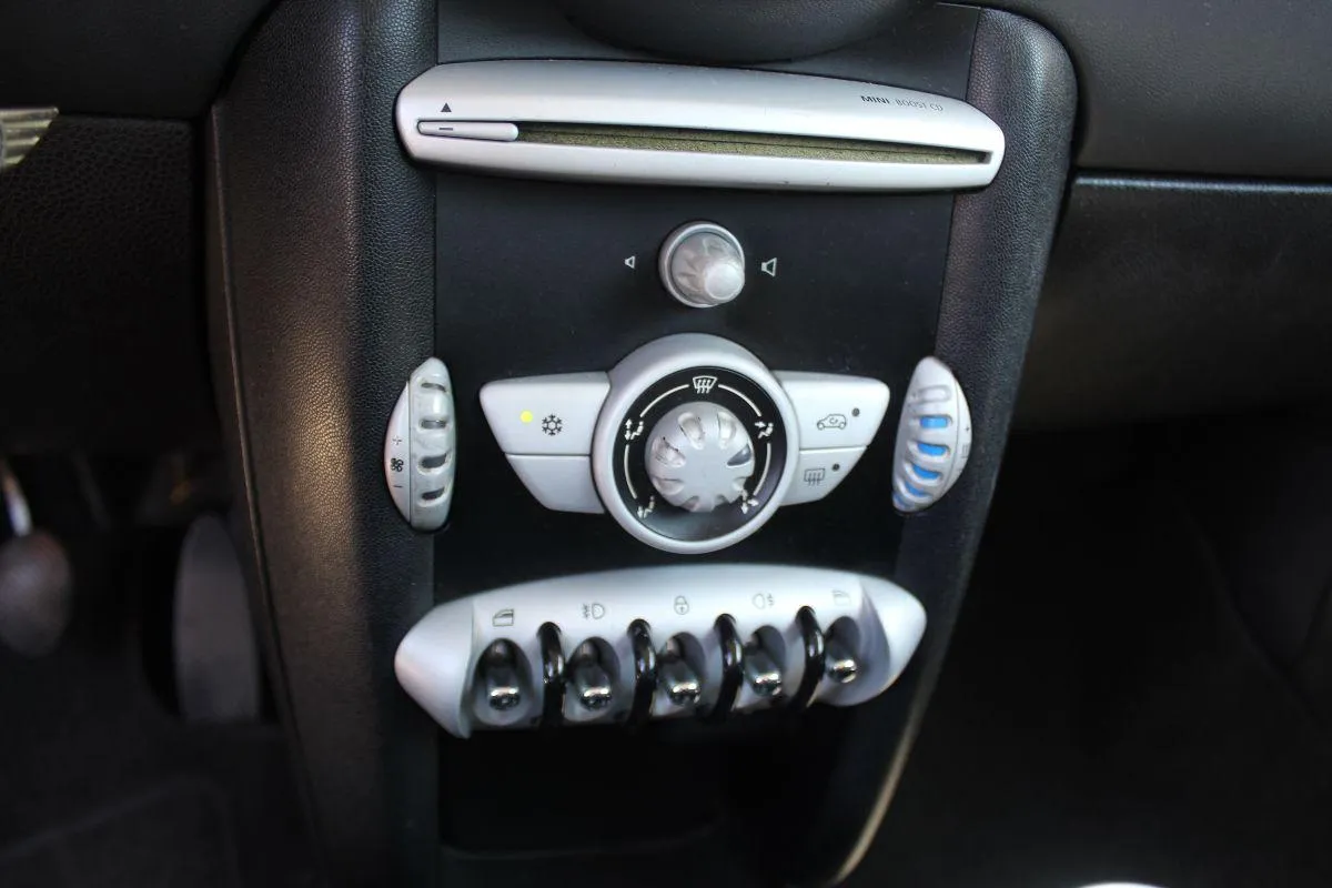 MINI - Mini - 1.6 16V Cooper D Chili