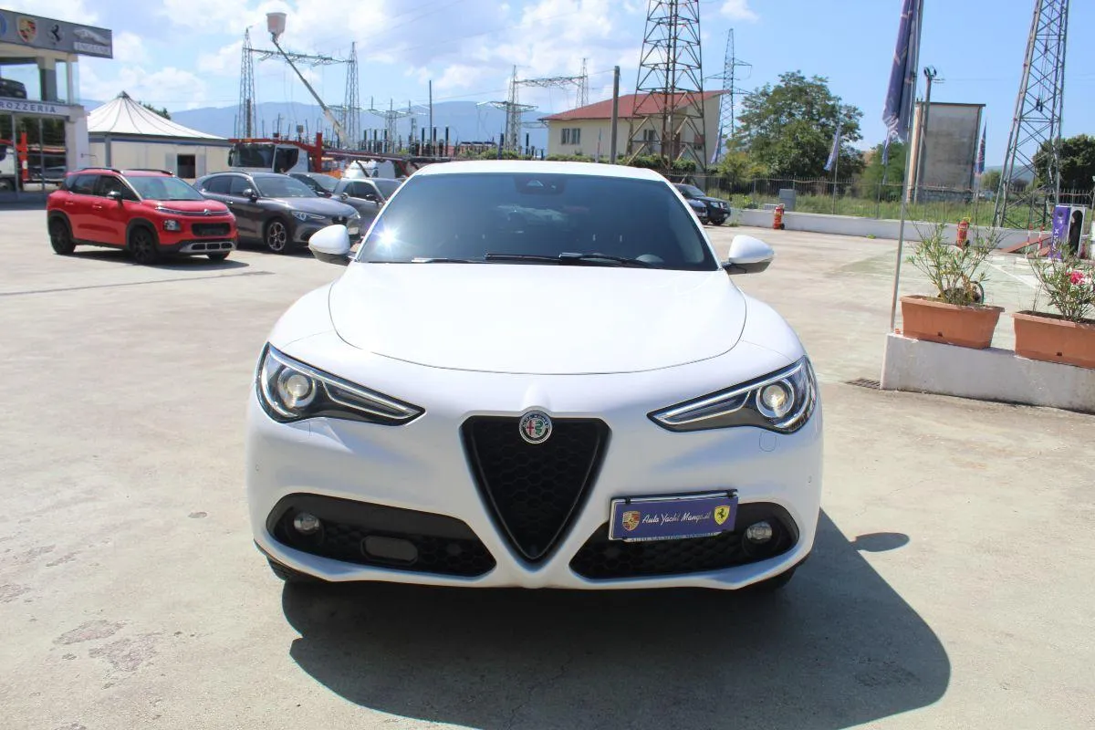 ALFA ROMEO - Stelvio 2.2 t Sprint Q4 190cv AT8 F1