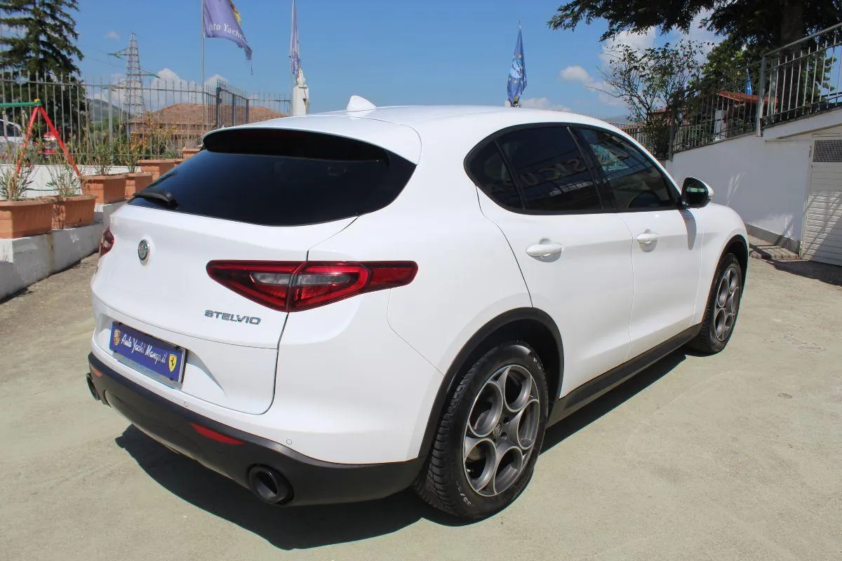 ALFA ROMEO - Stelvio 2.2 t Sprint Q4 190cv AT8 F1