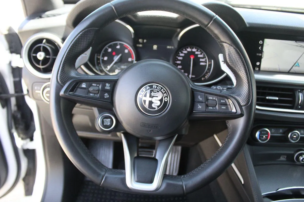 ALFA ROMEO - Stelvio 2.2 t Sprint Q4 190cv AT8 F1