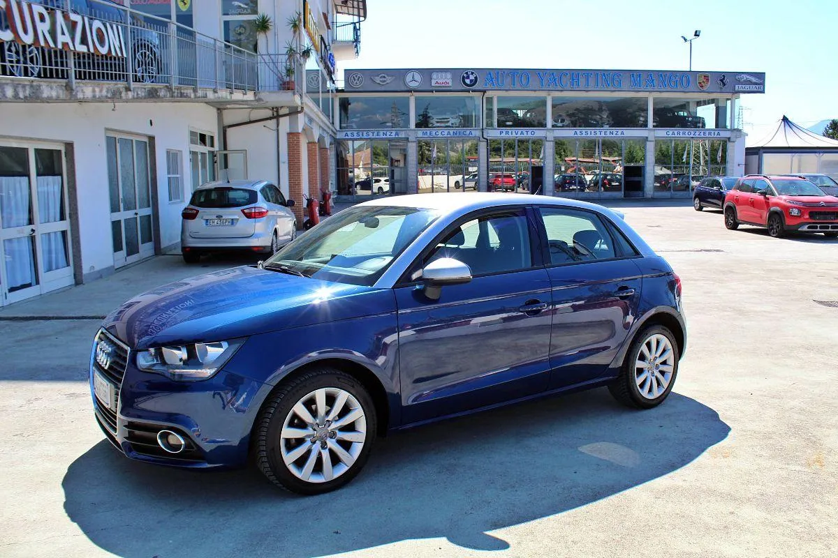 AUDI - A1 Sportback  - 1.2 TFSI Ambition