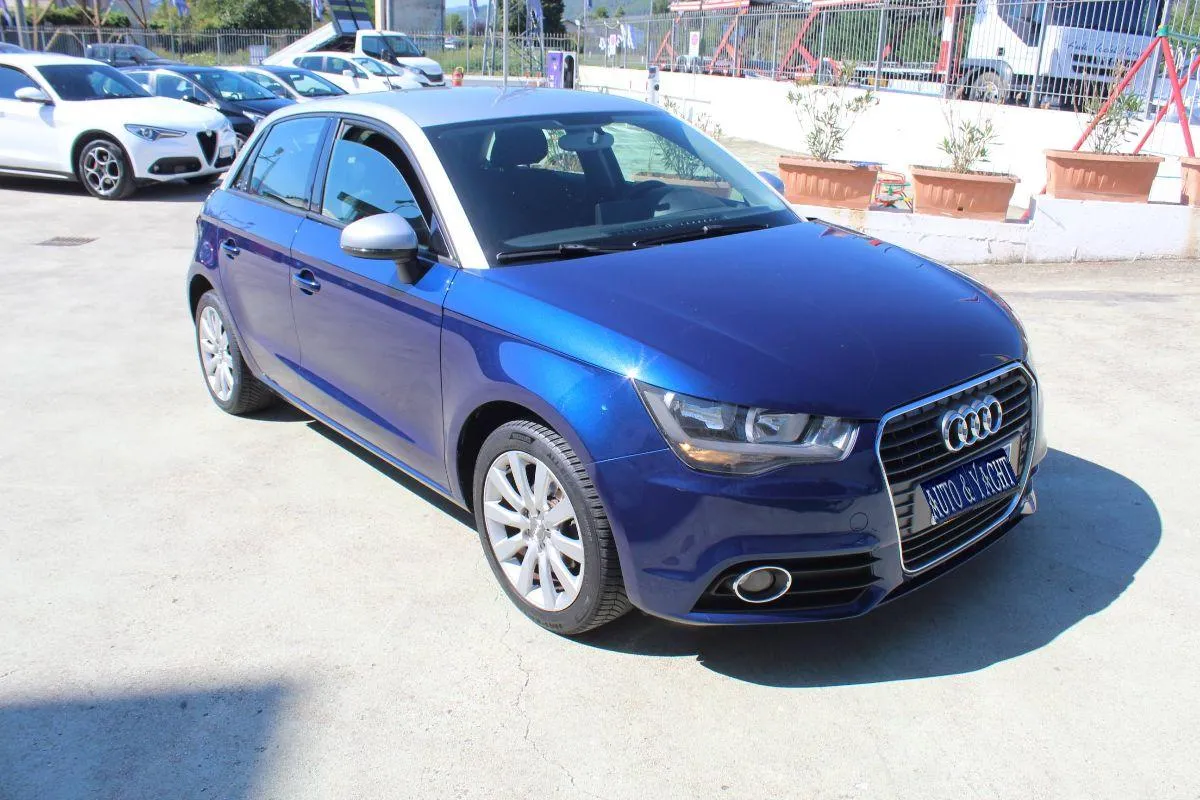 AUDI - A1 Sportback  - 1.2 TFSI Ambition