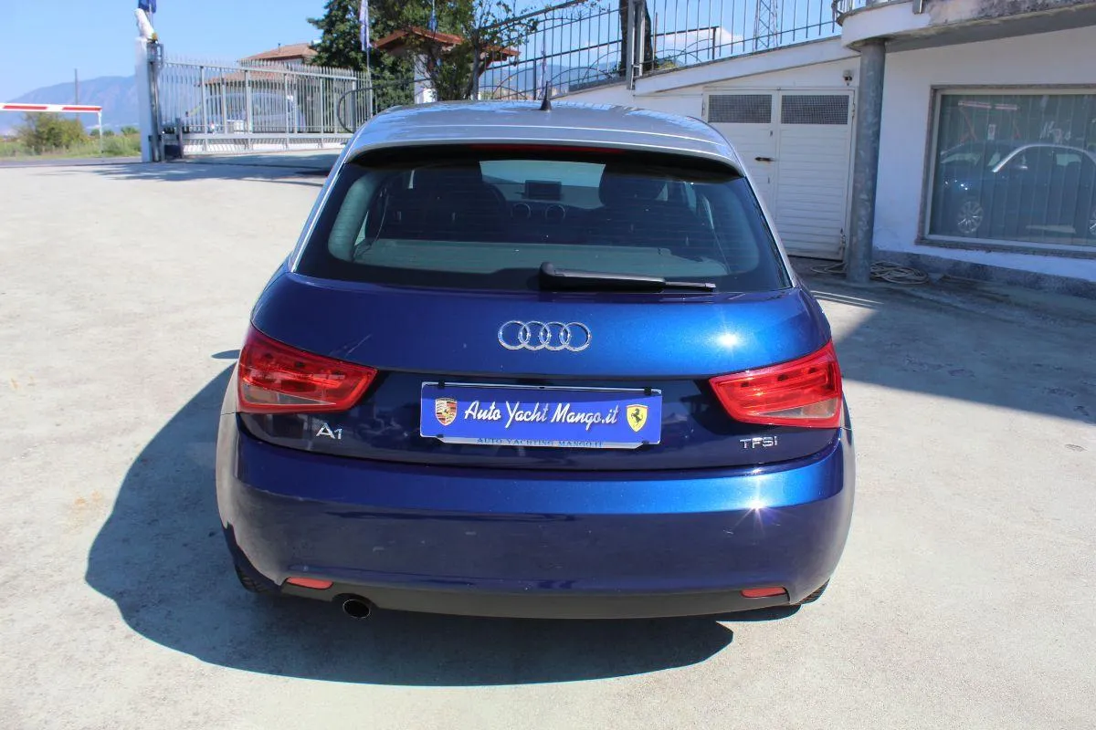 AUDI - A1 Sportback  - 1.2 TFSI Ambition