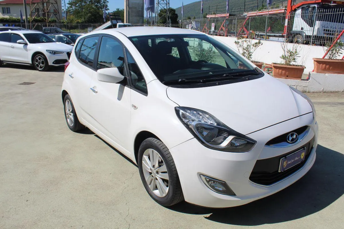 HYUNDAI - i20 -  1.4 CRDi 5p. Comfort