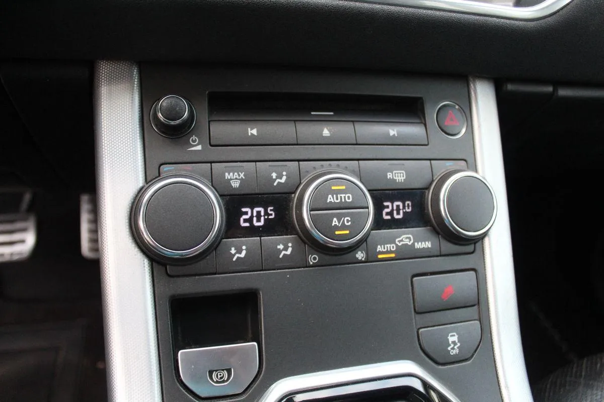 LAND ROVER - Range Rover Evoque - 2.2 TD4 5p. Pure Tech Pack