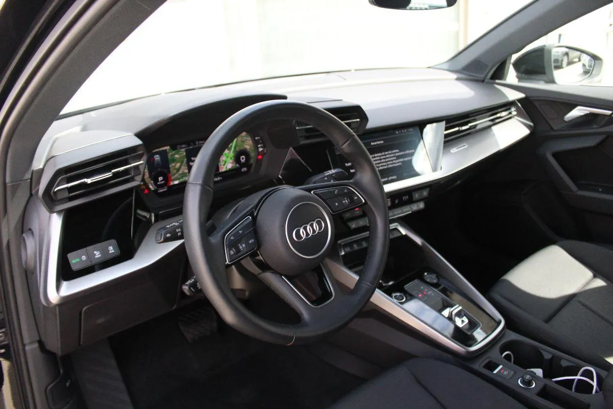 AUDI - A3 Sportback - SPB TDI 85 kW Business Advanced