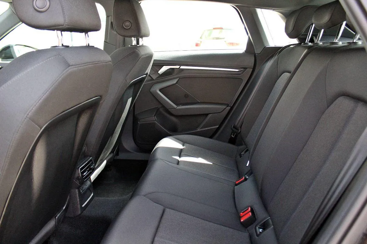 AUDI - A3 Sportback - SPB TDI 85 kW Business Advanced