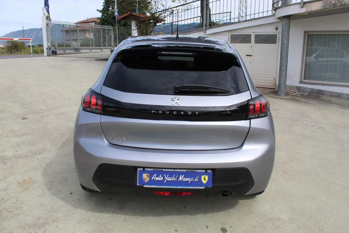 PEUGEOT - 208 1.2 puretech Style
