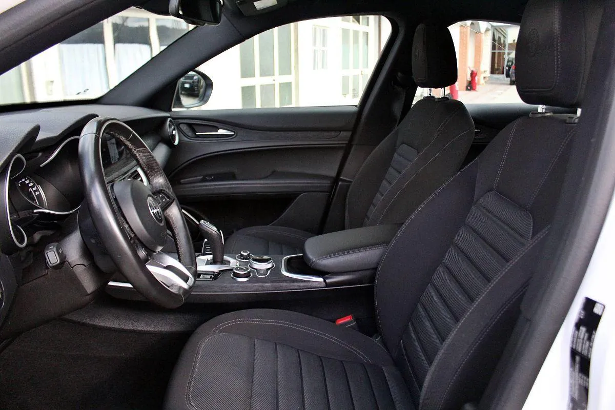 ALFA ROMEO - Stelvio - 2.2 T.diesel 190 CV AT8 Q4 Bus.