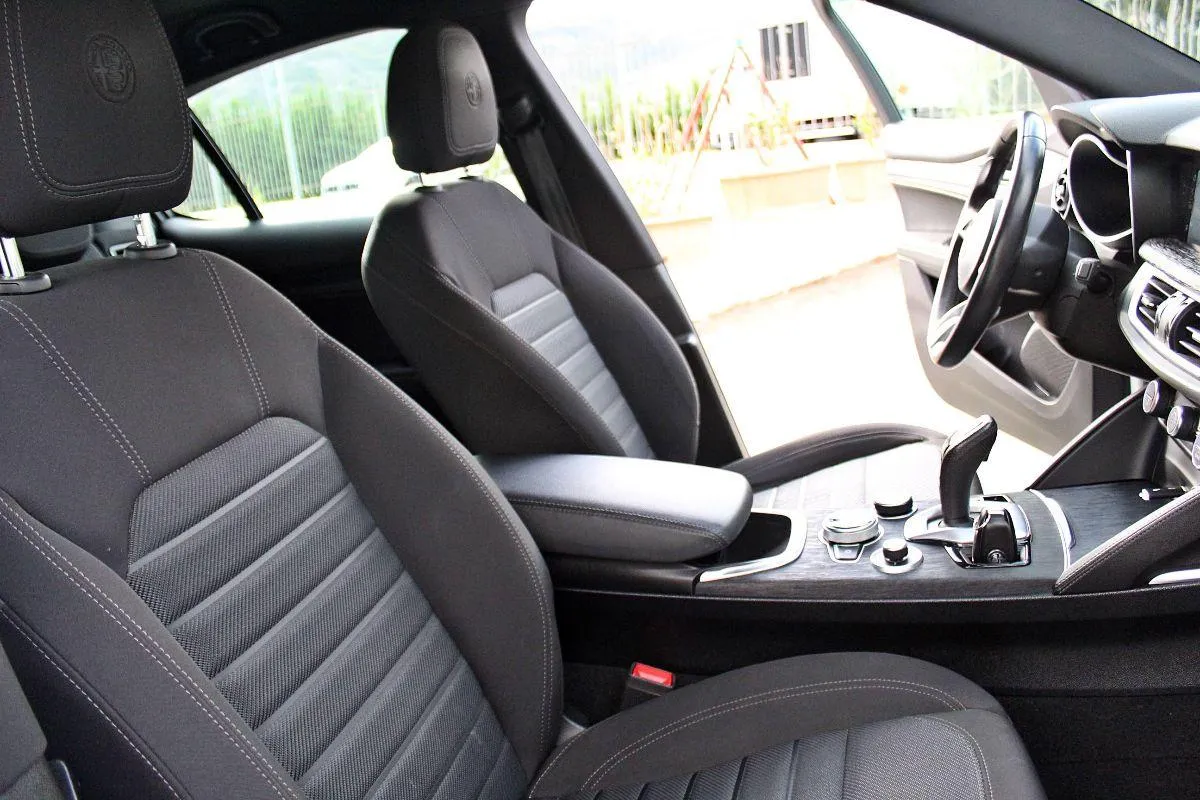 ALFA ROMEO - Stelvio - 2.2 T.diesel 190 CV AT8 Q4 Bus.