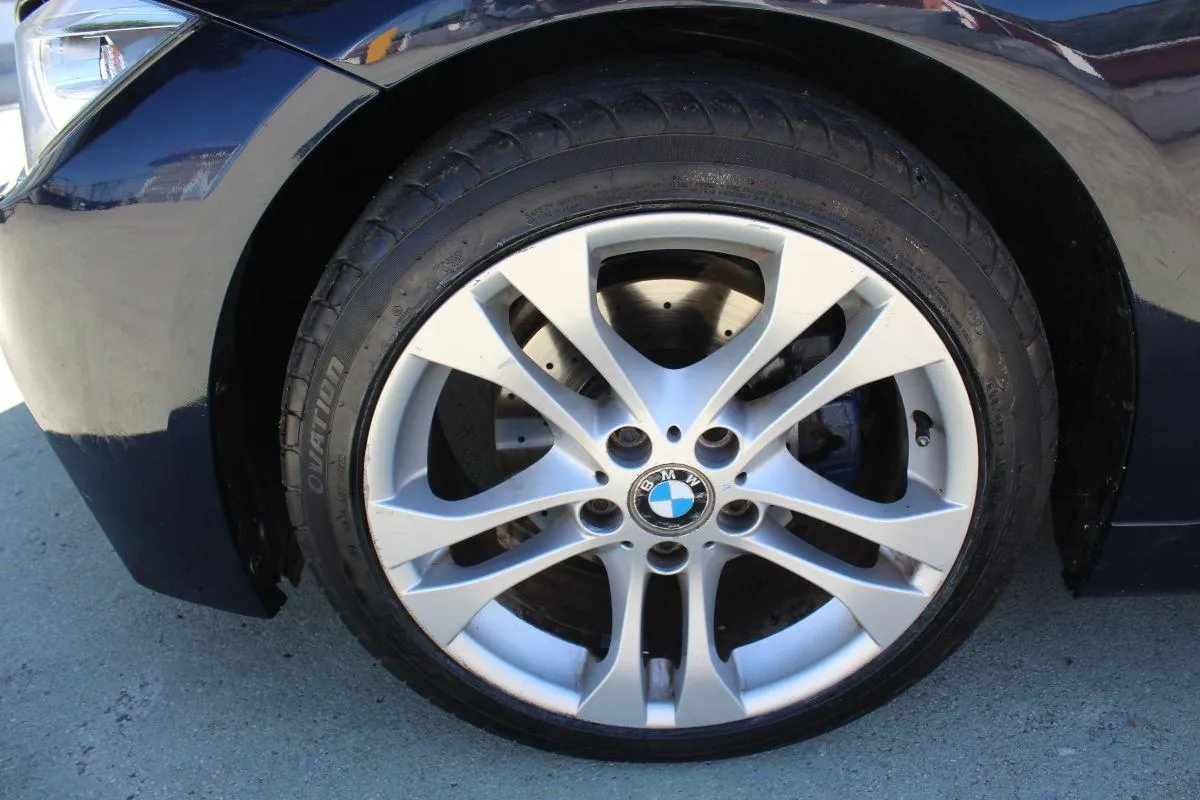 BMW - Serie 3 - 320d Futura