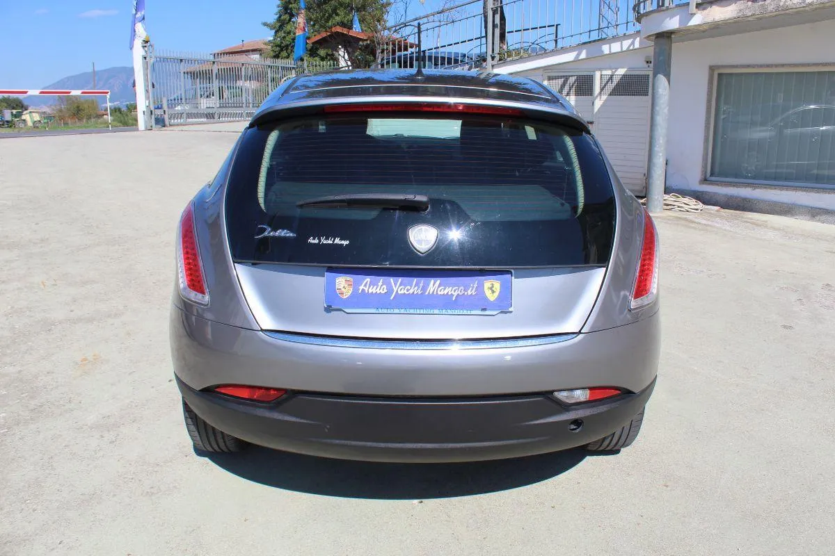 LANCIA - Delta - 1.6 MJT DPF Platino