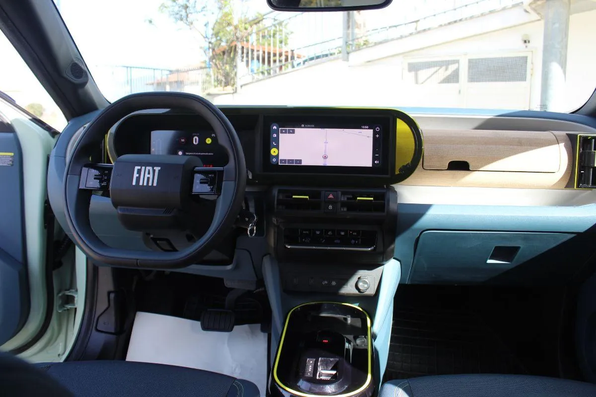 FIAT - Grande Panda - 1.2 Hybrid 110 S&S La Prima