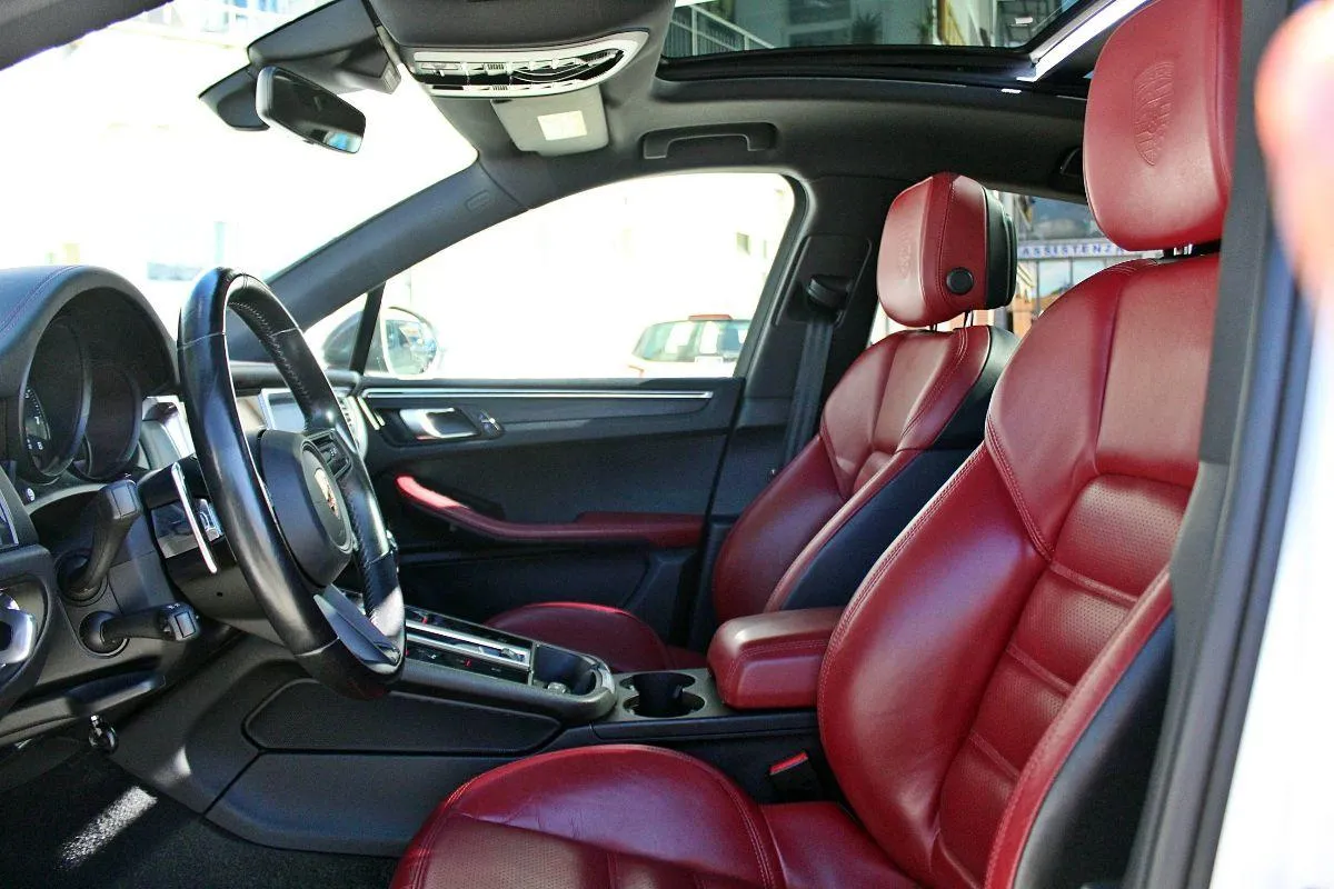PORSCHE - Macan - 2.0 T 265cv pdk