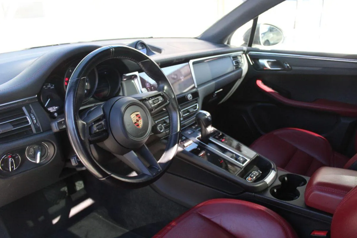 PORSCHE - Macan - 2.0 T 265cv pdk