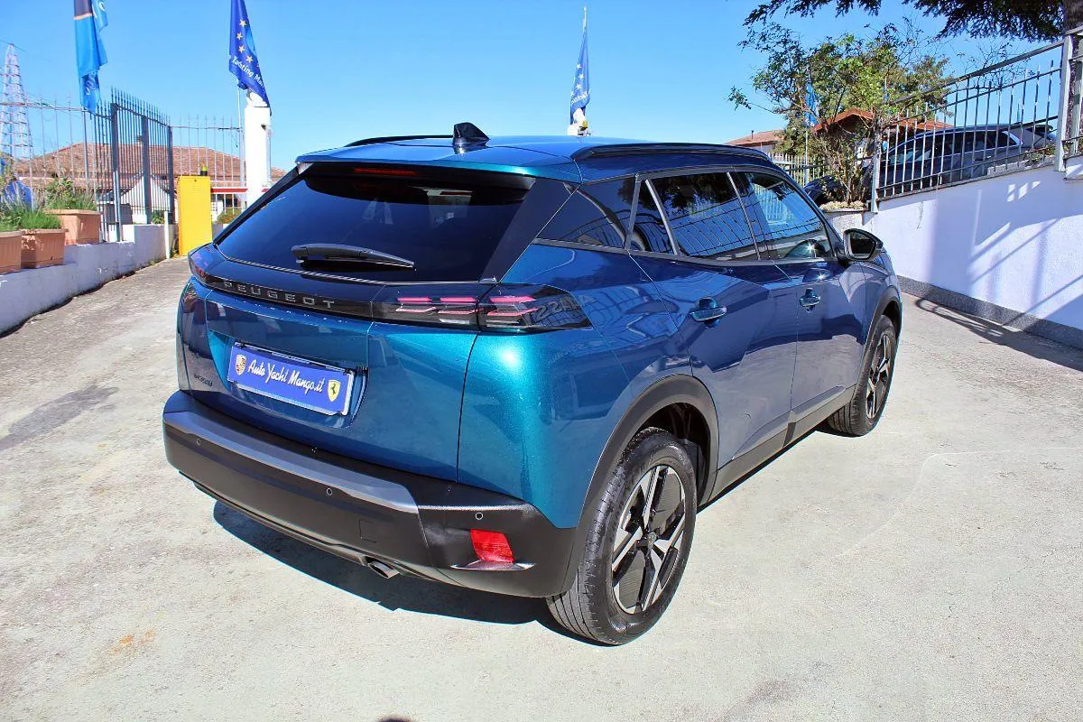 PEUGEOT - 2008 - PureTech 100 S&S Allure