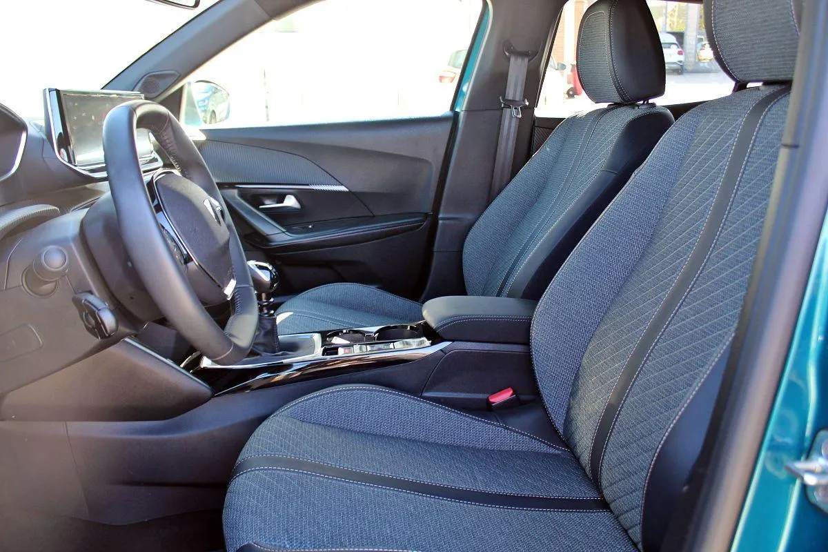 PEUGEOT - 2008 - PureTech 100 S&S Allure