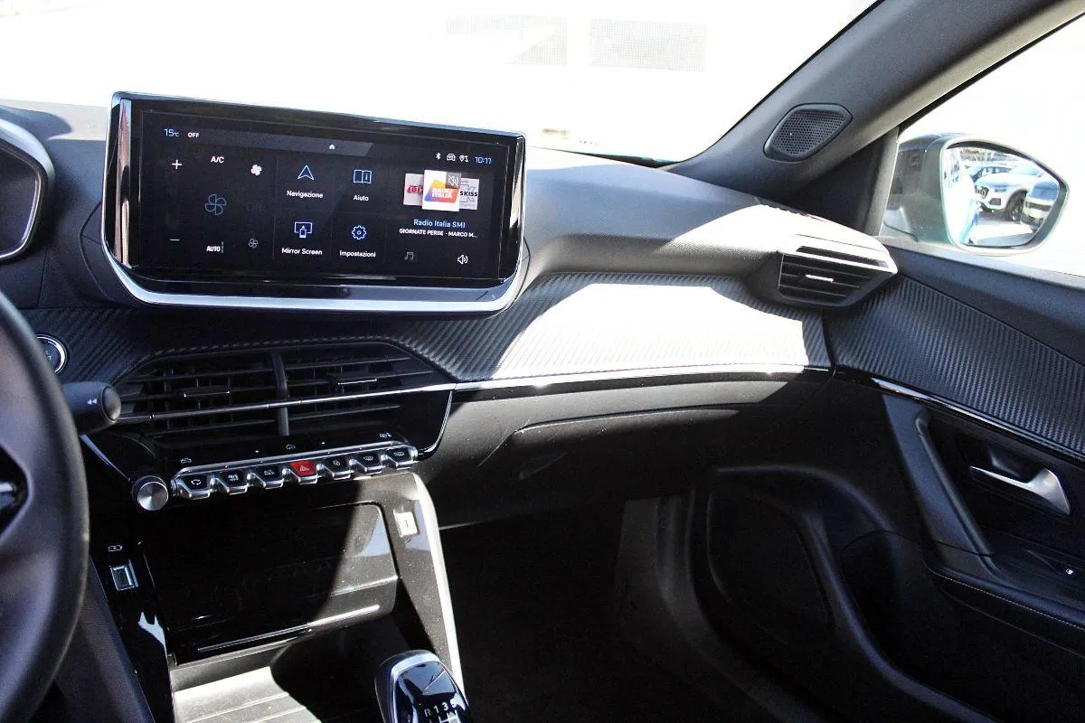 PEUGEOT - 2008 - PureTech 100 S&S Allure