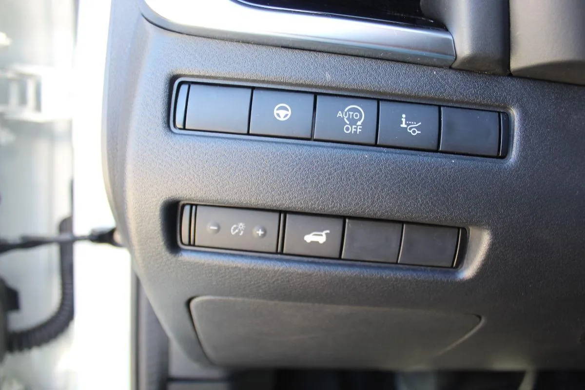 NISSAN - Qashqai - MHEV 140cv Tekna