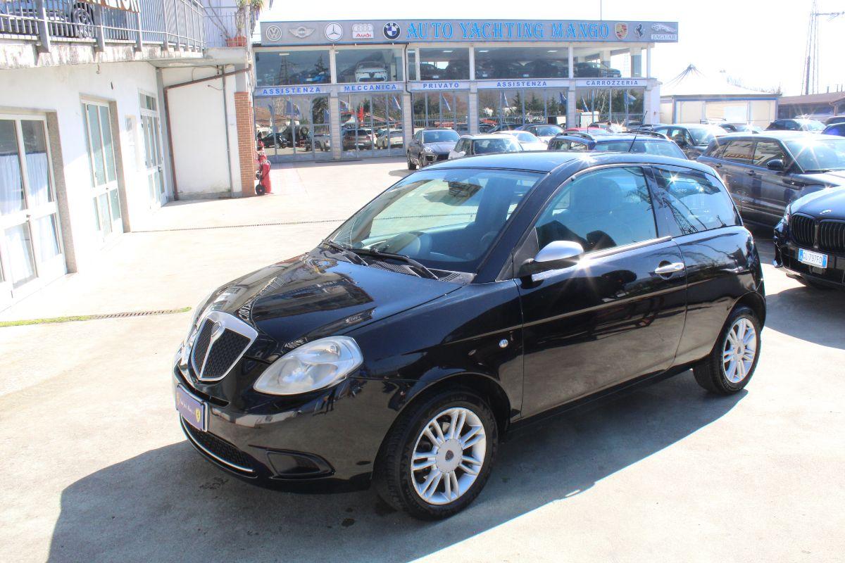 LANCIA Ypsilon usata - vista esterna | Auto Yachting Mango Padula