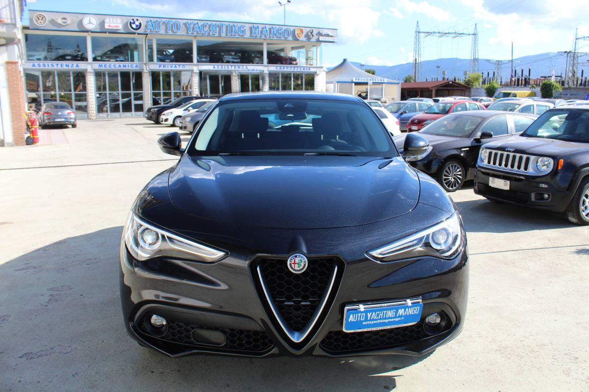 ALFA ROMEO Stelvio usata - interni | Auto Yachting Mango Padula