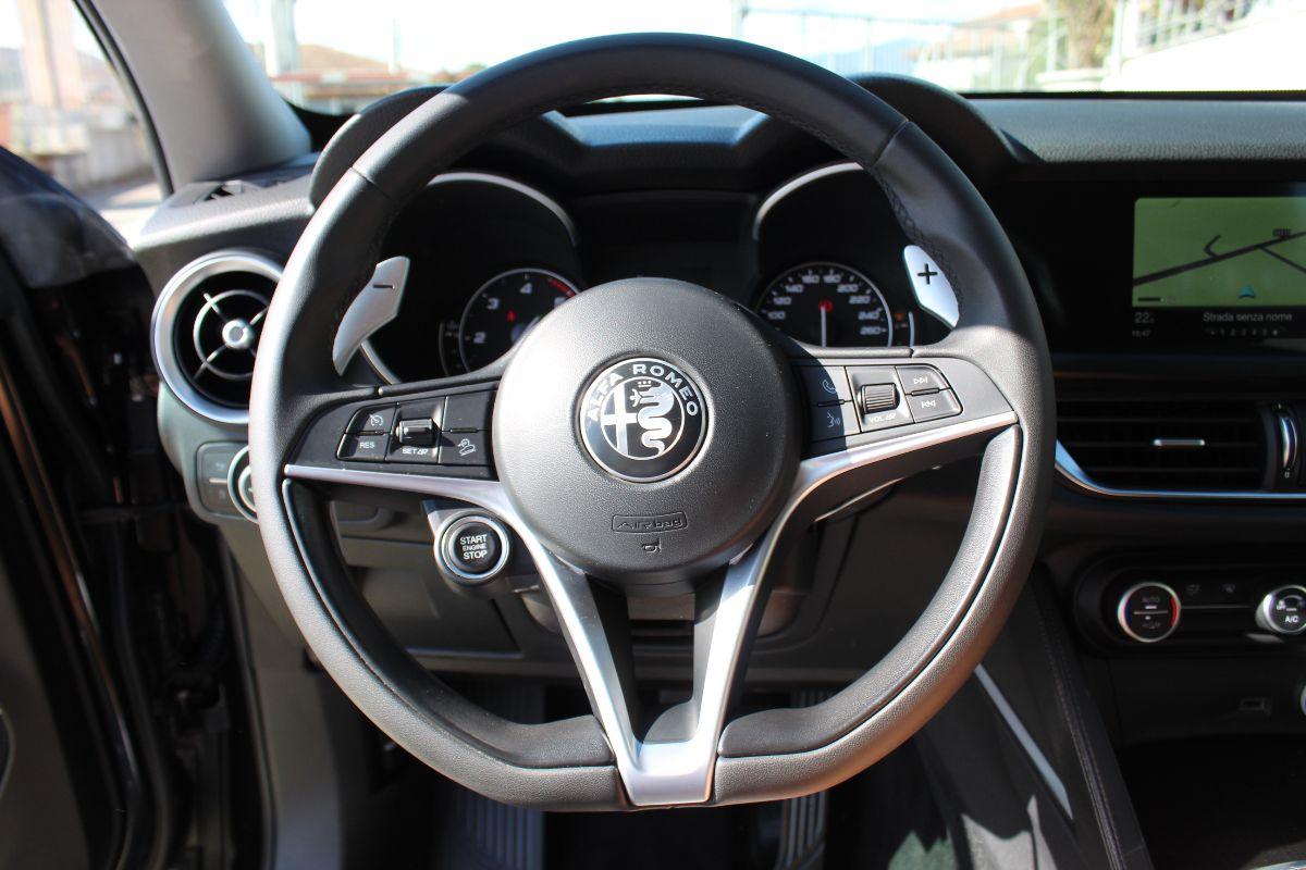 ALFA ROMEO Stelvio usata - foto 12 | Auto Yachting Mango Padula