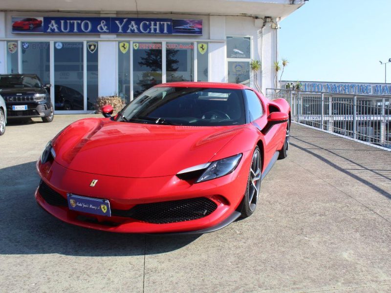 FERRARI 296 GTB — Foto 1 di 28