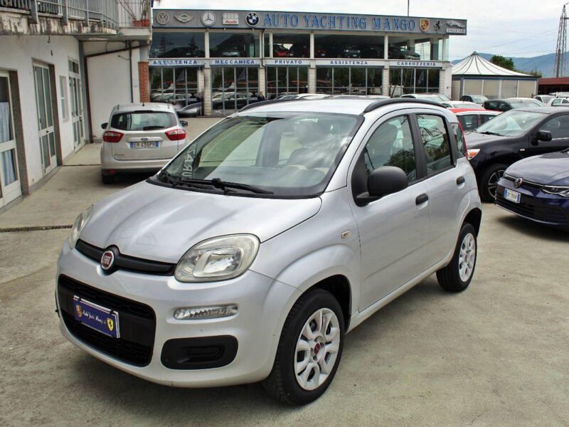 FIAT Panda — Foto 1 di 17