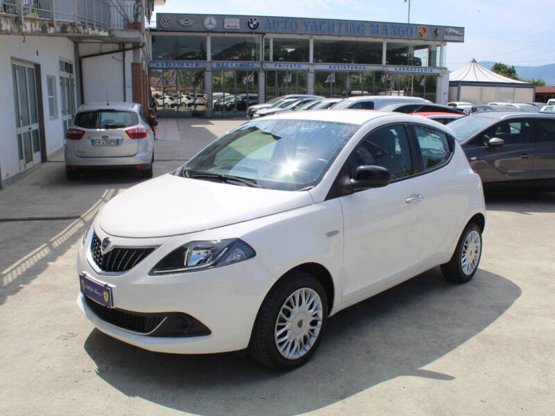 LANCIA Ypsilon — Foto 1 di 22