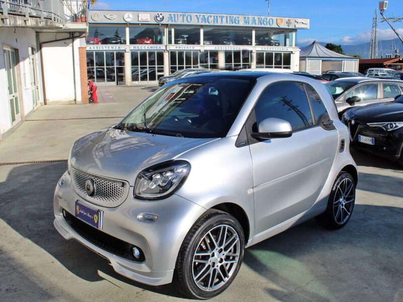 SMART Fortwo — Foto 1 di 23